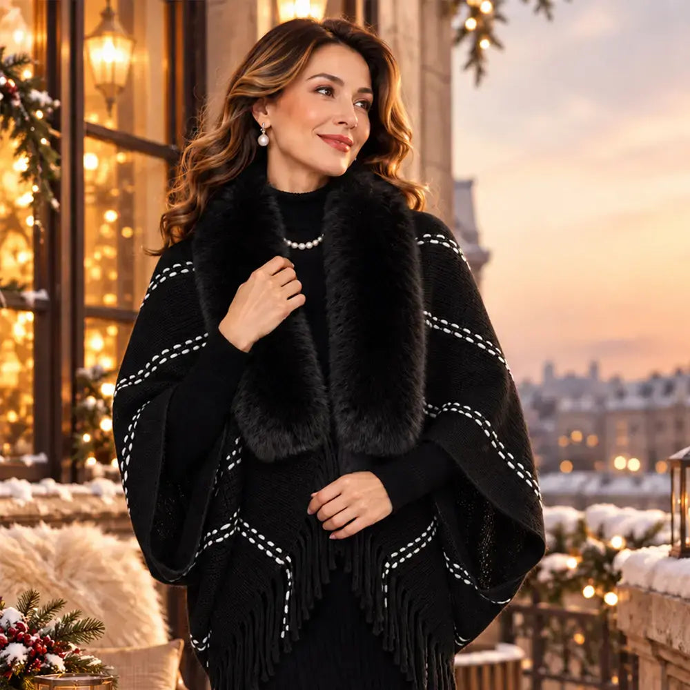 Pleteni pončo s krznenim ovratnikom i resama 🧣 Elegantan, topli ženski ogrtač za jesen i zimu ❄️ Svestran, ležeran model koji lijepo ističe siluetu ✨
